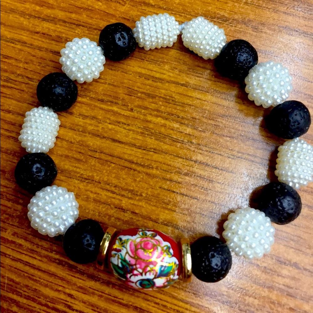 Handmade stretchy bracelet